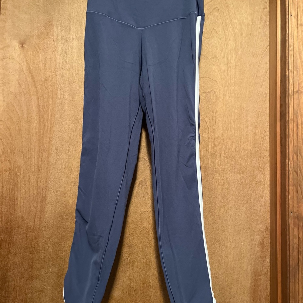 Aerie Deep Blue Leggings with Light Stripe